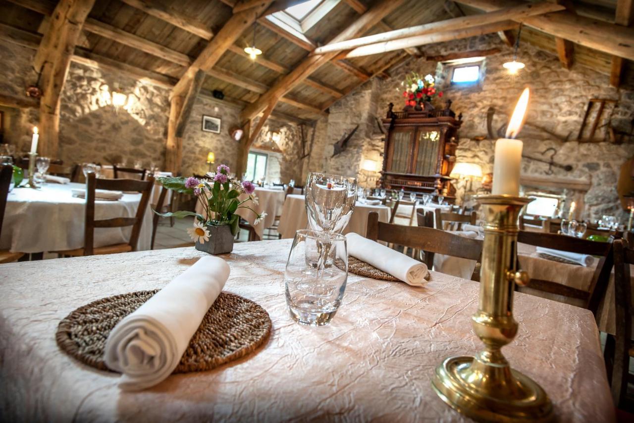 Hotel Restaurant De La Poste Et La Grange Detente, Espace Bien-Etre Chateauneuf-de-Randon Bagian luar foto