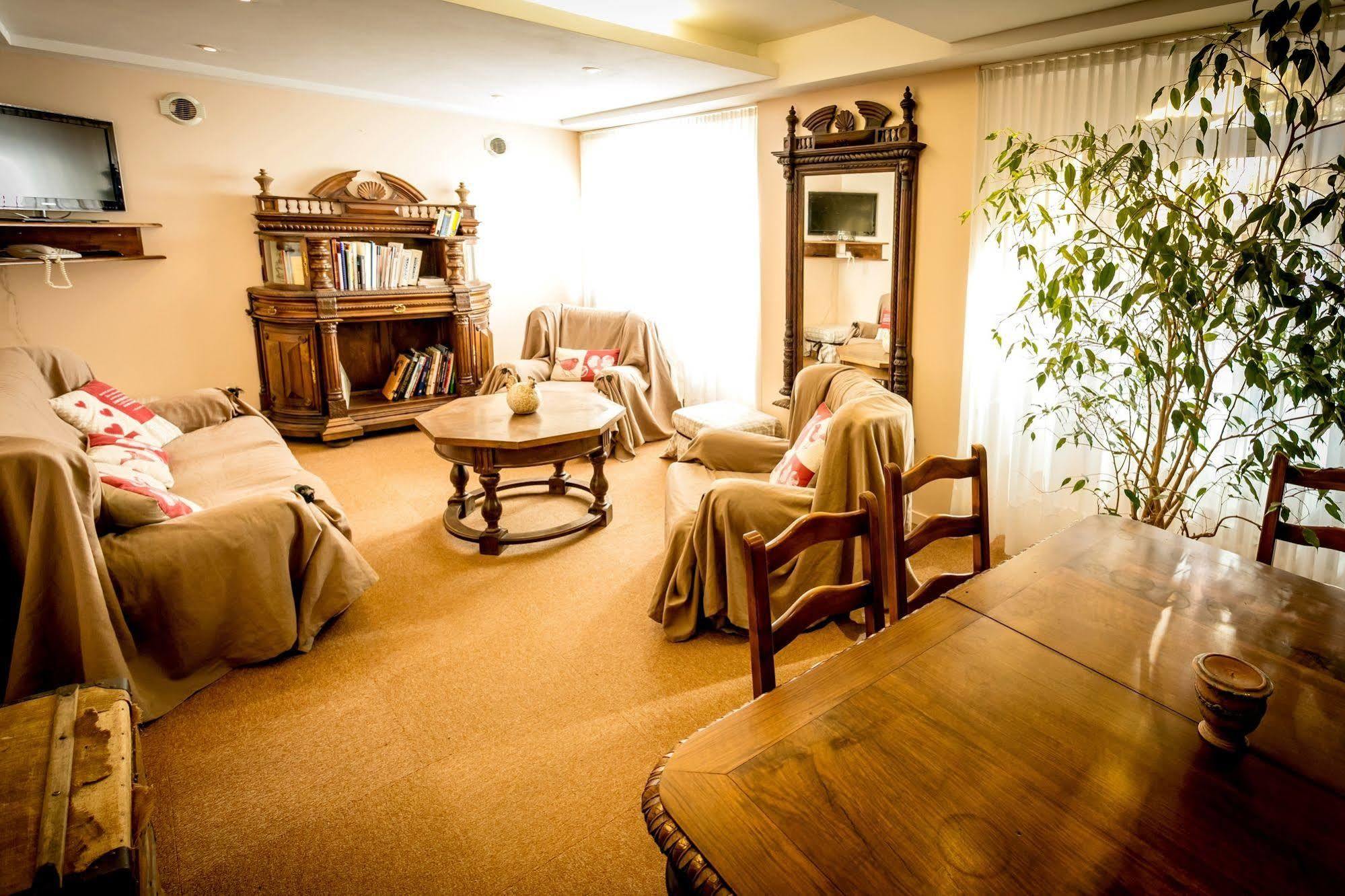 Hotel Restaurant De La Poste Et La Grange Detente, Espace Bien-Etre Chateauneuf-de-Randon Bagian luar foto